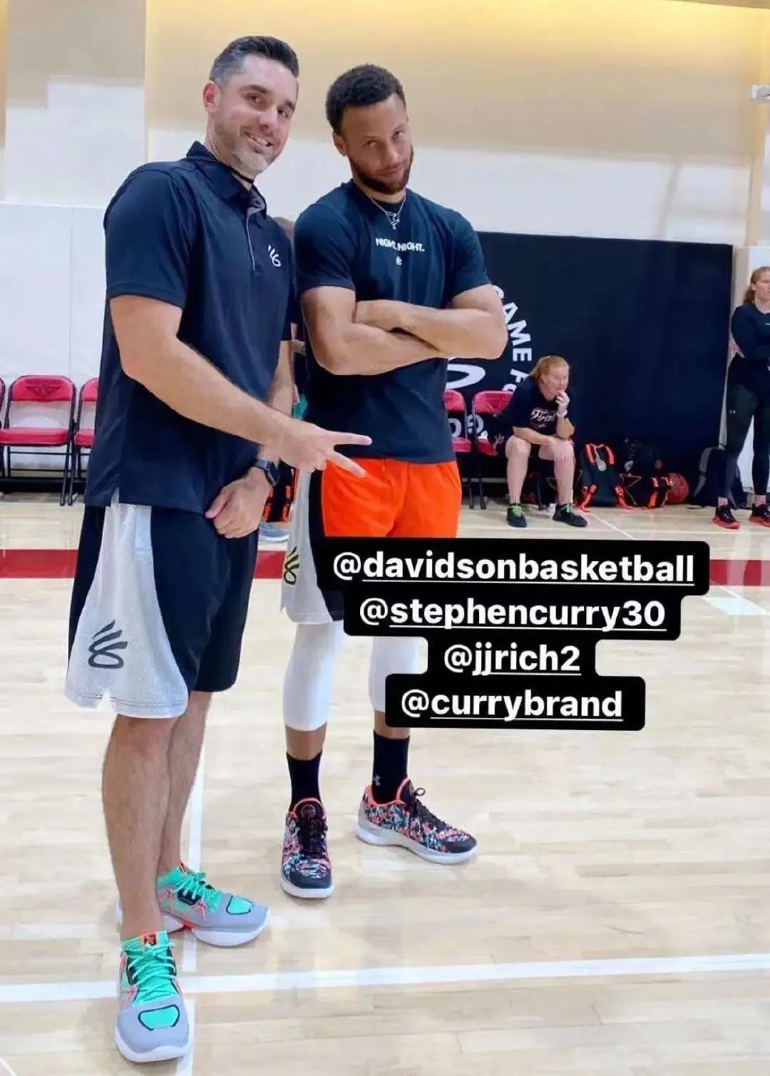 库里安德玛篮球鞋,詹宁斯库里篮球