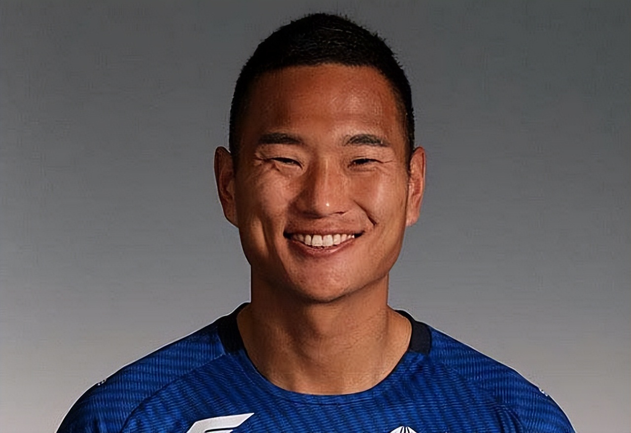 2010世界杯郑大世落泪,世界杯朝鲜队员郑大世为什么哭了