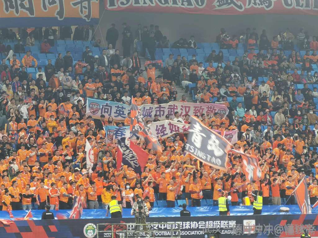 青岛海牛5-0深圳队完整,直播武汉三镇对阵青岛海牛