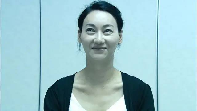 香港影坛红极一时10位女打星，4位是外籍明星，如今生存现状迥异