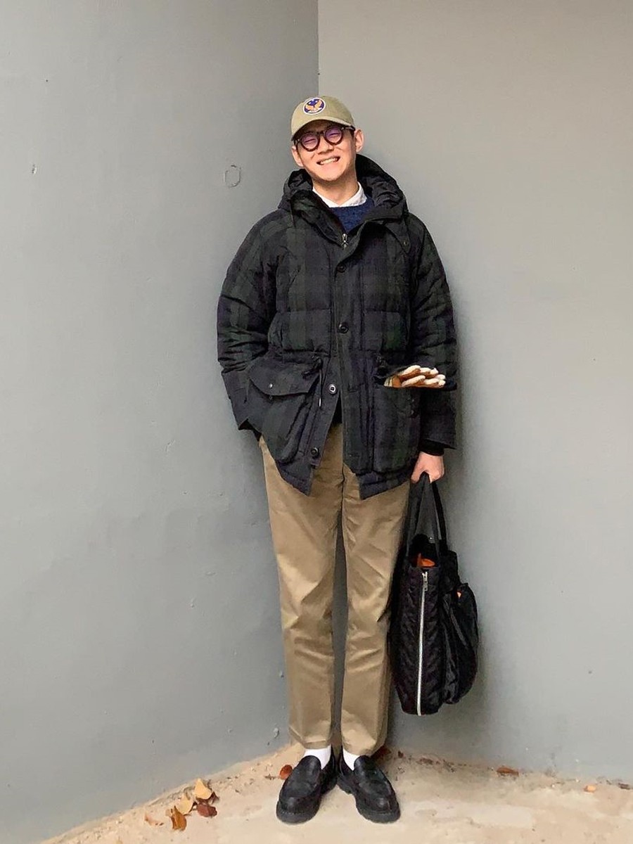 男士穿衣打扮小妙招,男士穿衣怎样显年轻