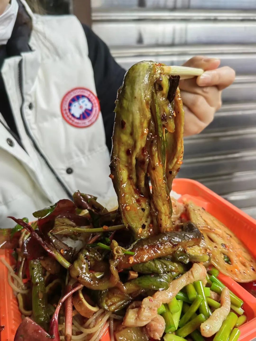 朝天门美食批发市场盒饭,朝天门批发市场美食推荐
