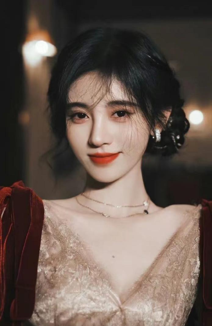 鞠婧祎赵丽颖角色混剪,鞠婧祎和赵丽颖的合拍视频