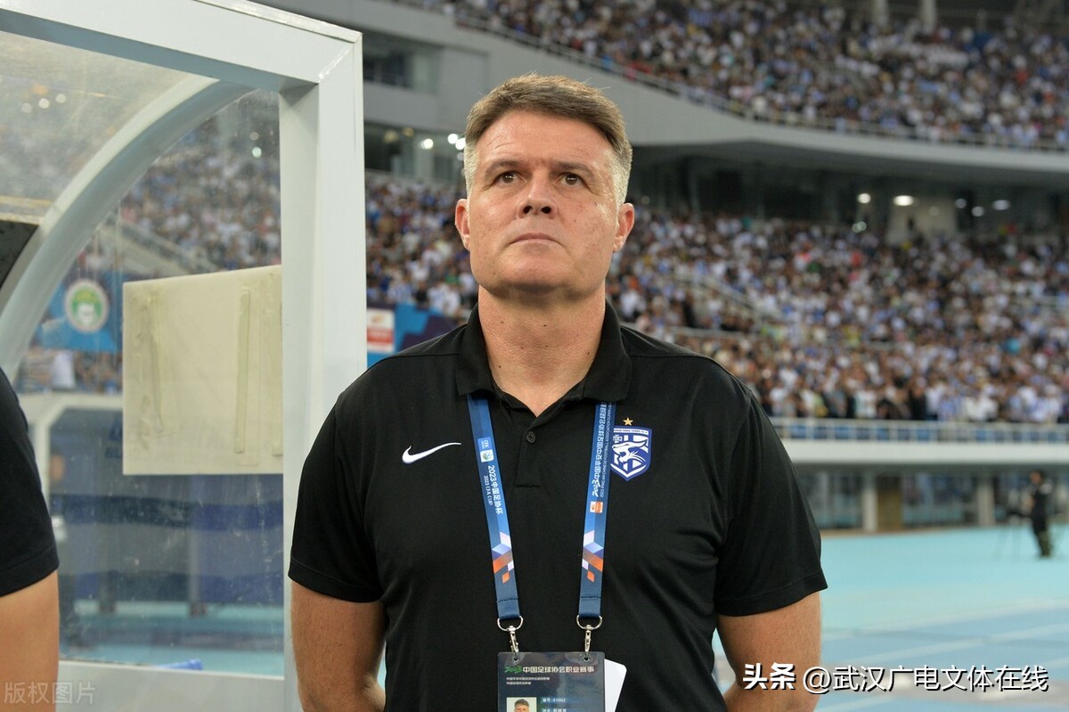 武汉三镇佩德罗战术打法,武汉三镇主帅佩德罗西班牙经历