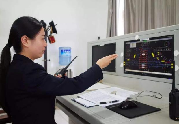 上海各行各业收入揭秘,各行业工资收入排行数据