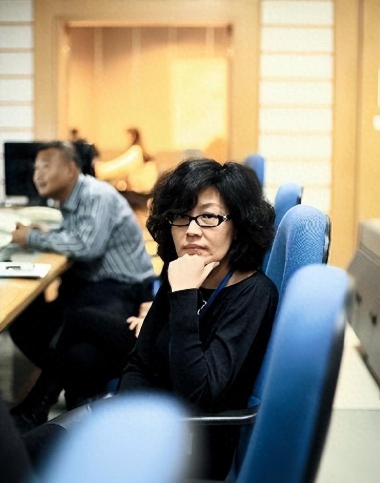 难忘今宵赵本山春晚合集,2012年难忘今宵没在春晚唱响