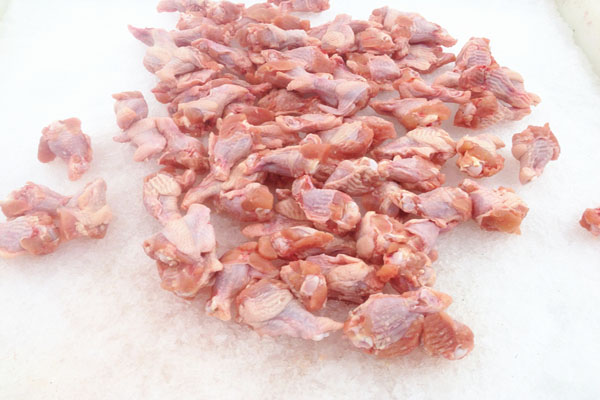 高血脂患者吃什么能降血脂,这些降压降脂误区不要把你坑惨了