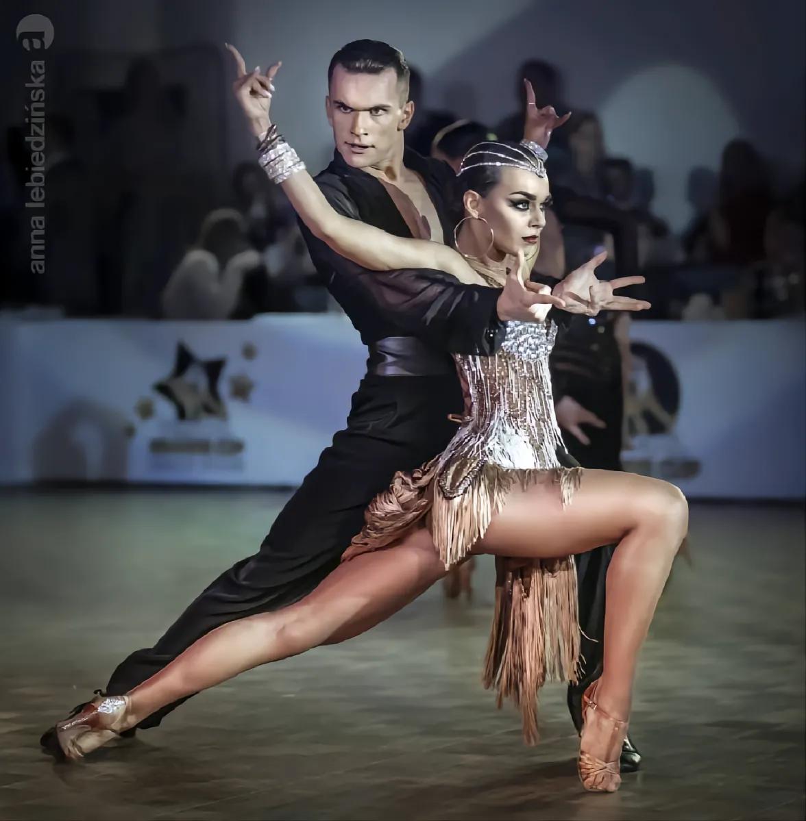 树人杯第五届青少年国际标准舞,柳州最顶尖最优秀的国际标准舞