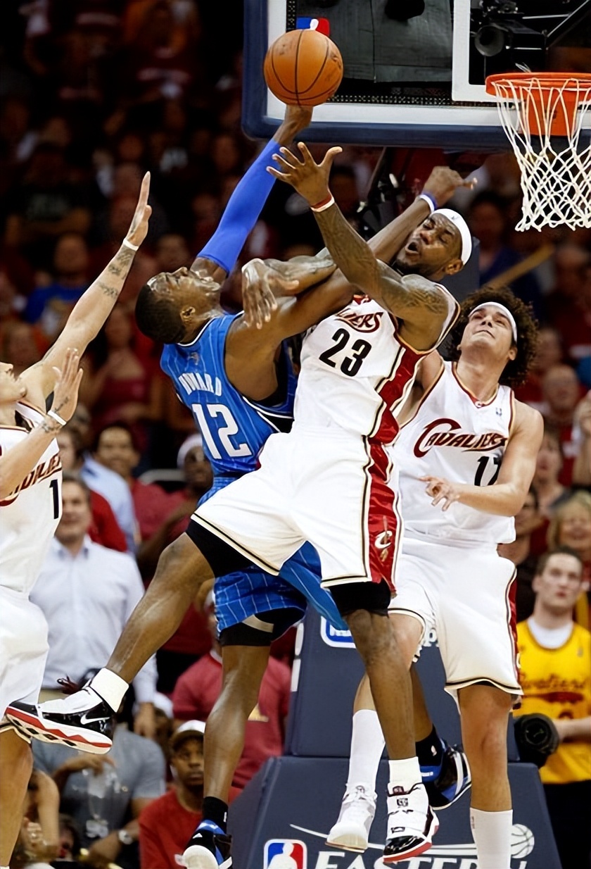 09年骑士詹姆斯绝杀魔术队,2009nba骑士vs魔术