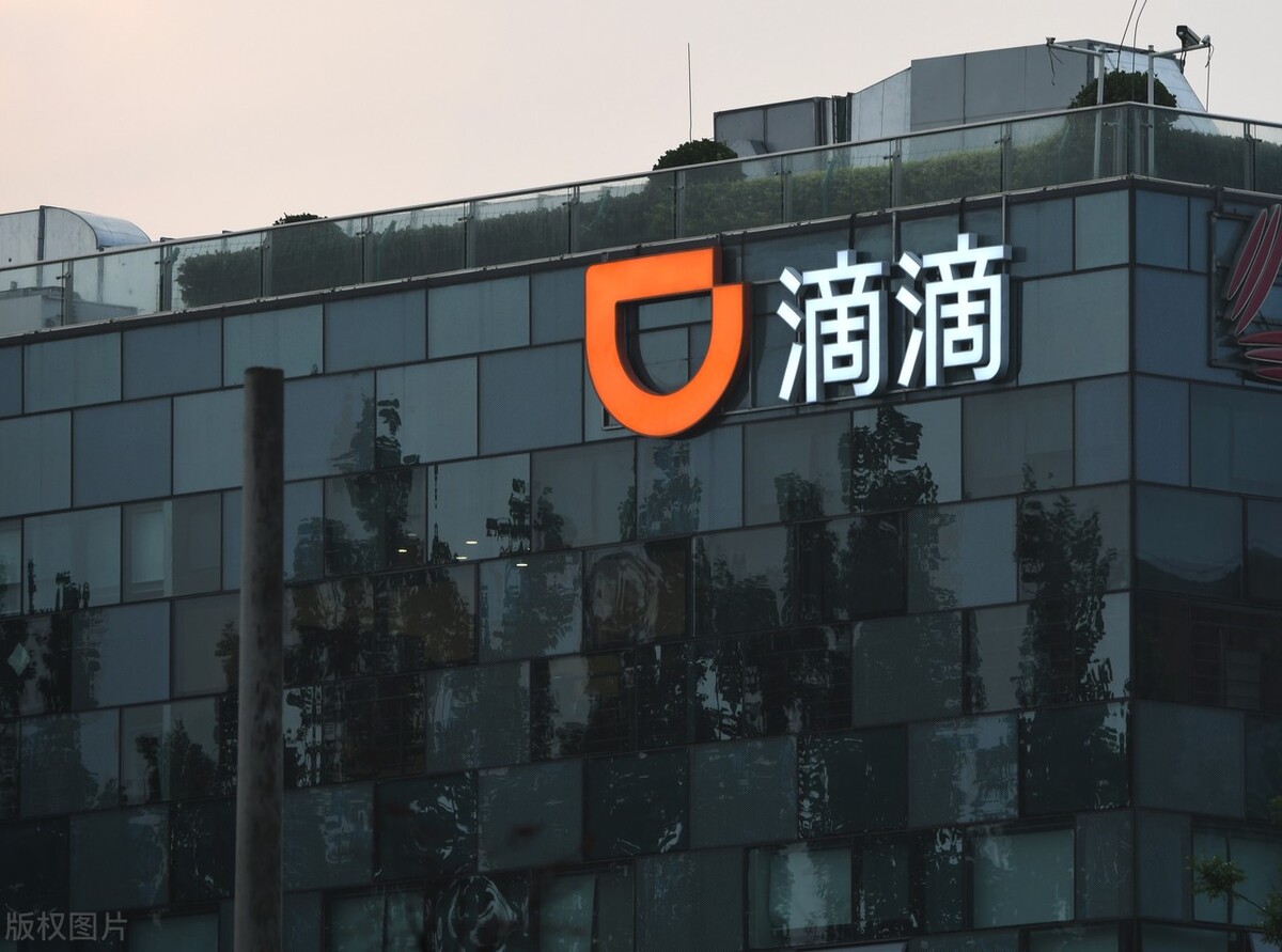 网约车司机1天十几小时收入千元,网约车司机欠债30万