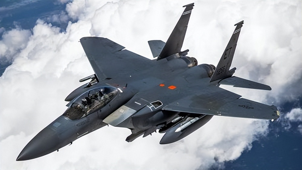 中国出售巴基斯坦多少枭龙,巴基斯坦增购歼10c最新消息