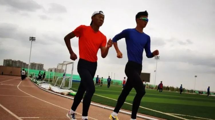 甘肃省第十五届运动会田径开幕式,甘肃省第十五届省运会兰州队篮球