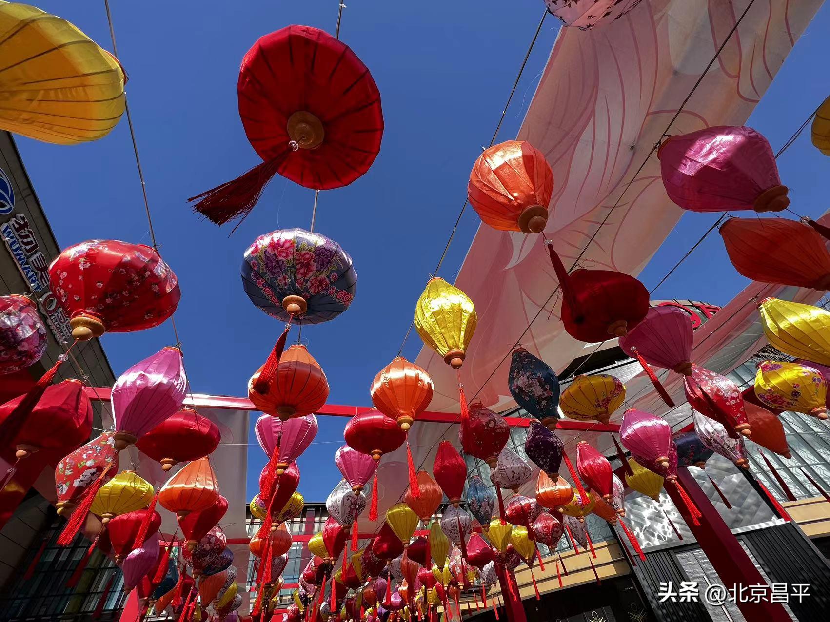北京乐多港新春嘉年华图文,多地举办迎新春活动