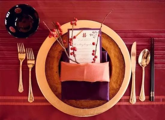 餐桌怎么布置才能提高食欲,餐桌如何布置好看又简单