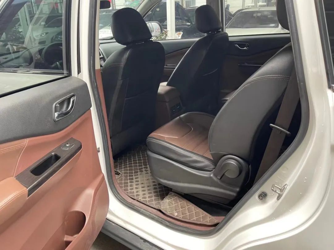 十堰龙信国际汽车城东风小康,十堰龙信国际汽车城二手车过户