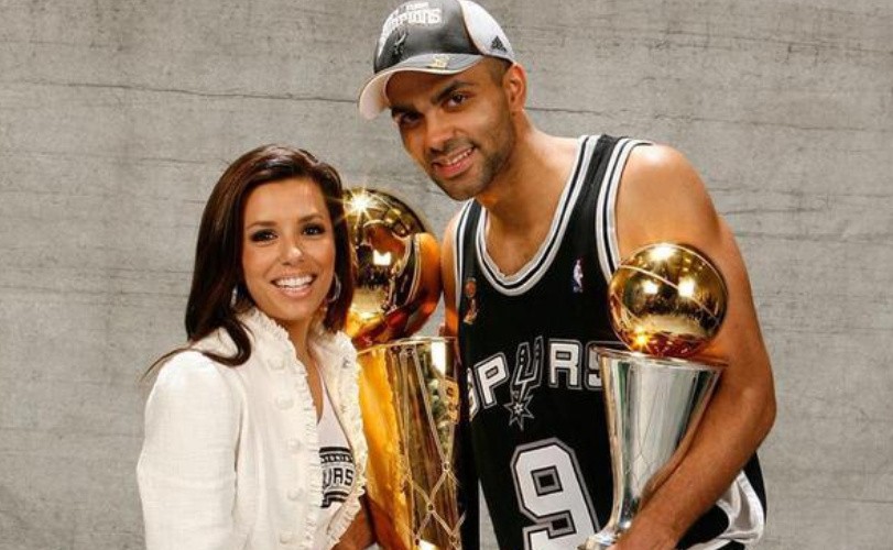 帕克年轻照片,帕克前妻伊娃美艳亮相