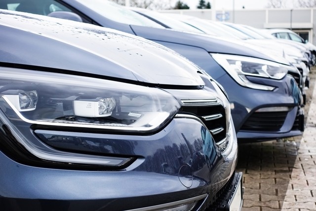 30万左右的油电混动汽车推荐,30万左右的汽车排行榜