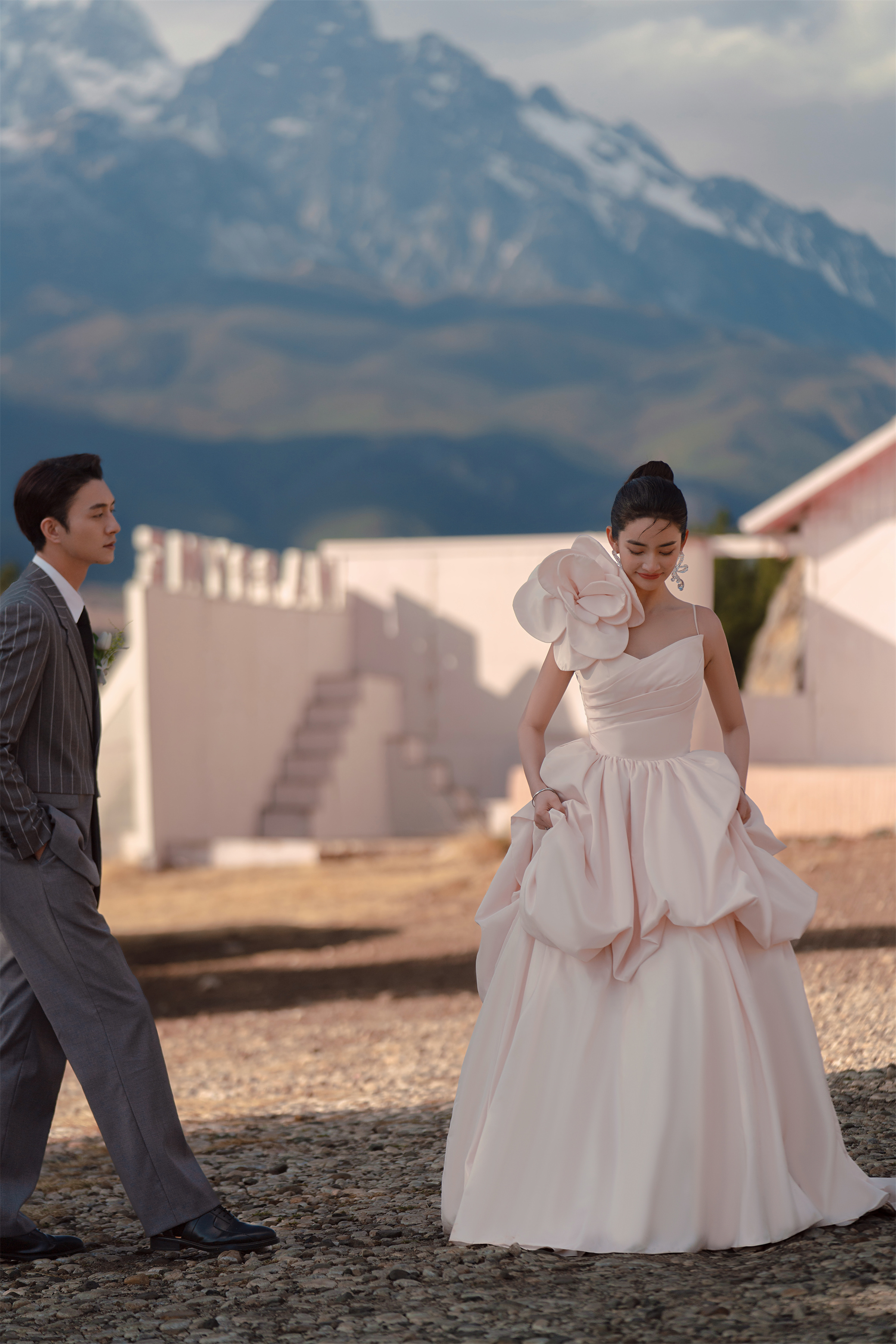 丽江的婚纱摄影哪家比较好,丽江婚纱摄影哪家最好看