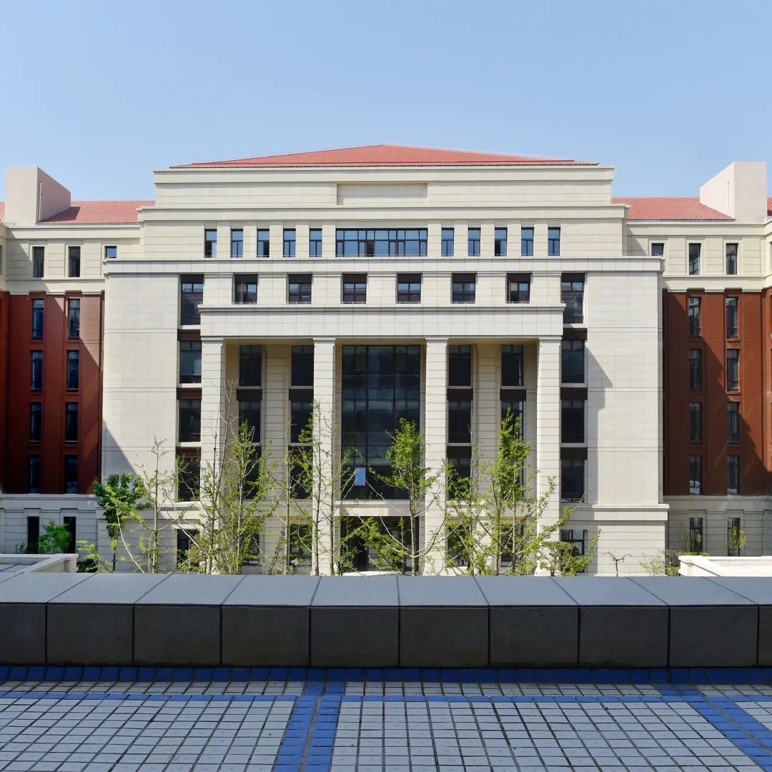 鲁班奖属于中国建筑的最高奖项吗,鲁班奖是中国建筑行业最高奖项