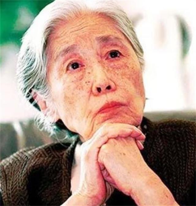 2006年王光美临终之际，子女问她还有何未了心愿，王光美：花明楼