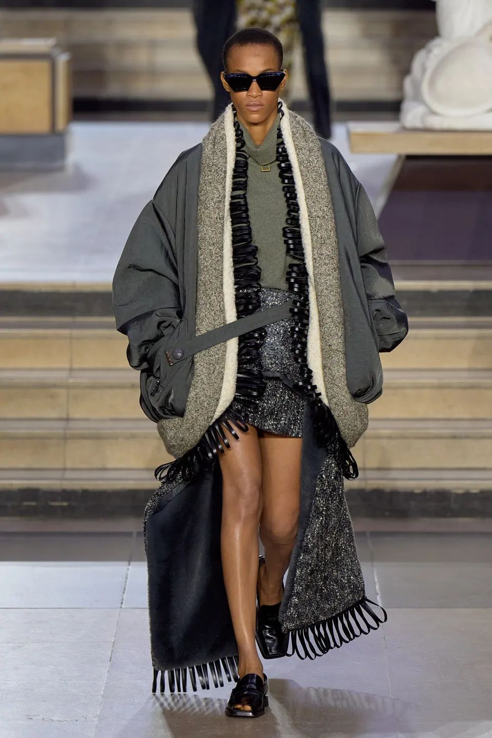 路易威登2022秋冬女装灵感,路易威登2022秋冬女装时尚穿搭