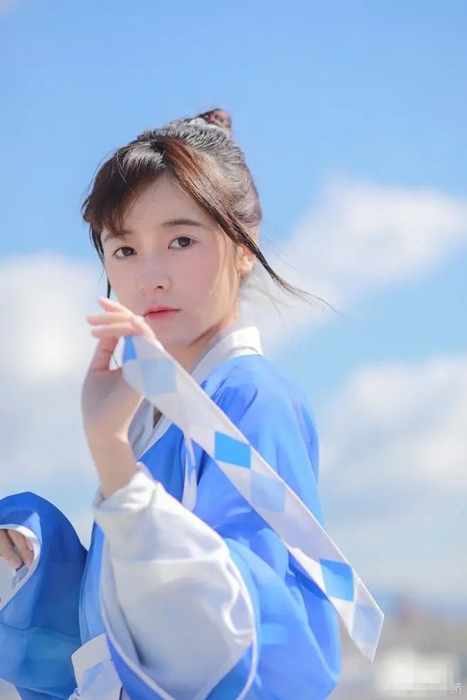 徐娇以前和现在,徐娇现在的模样