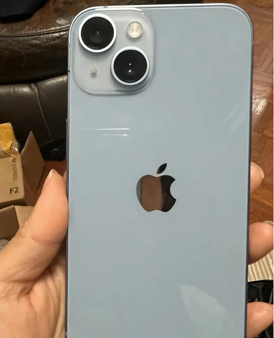 iphone14pro卡贴机值不值得买,美版卡贴iphone14plus值得入手吗