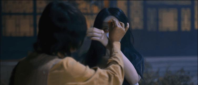 上映7小时，就拿下4个第一，我断言：这部电影，很快会火向全网