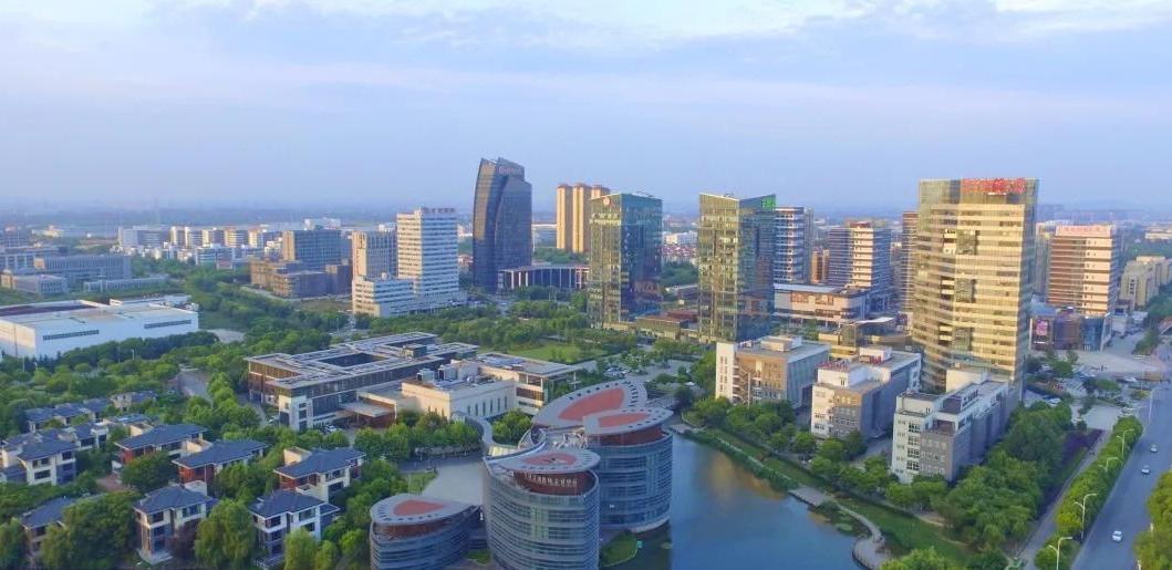 南京是一座历史底蕴浓厚的城市,南京的城市之光