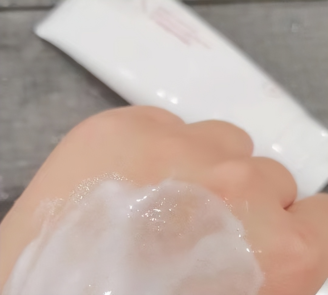 平价护肤品洁面产品哪个好用,口碑最好十大护肤品洗面奶