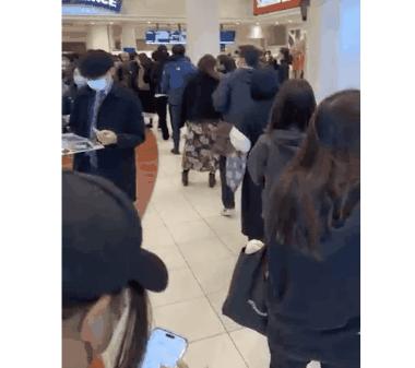 被20万人爆赞的神作!一个不讲信用的男人,他凭什么惹哭中国人?