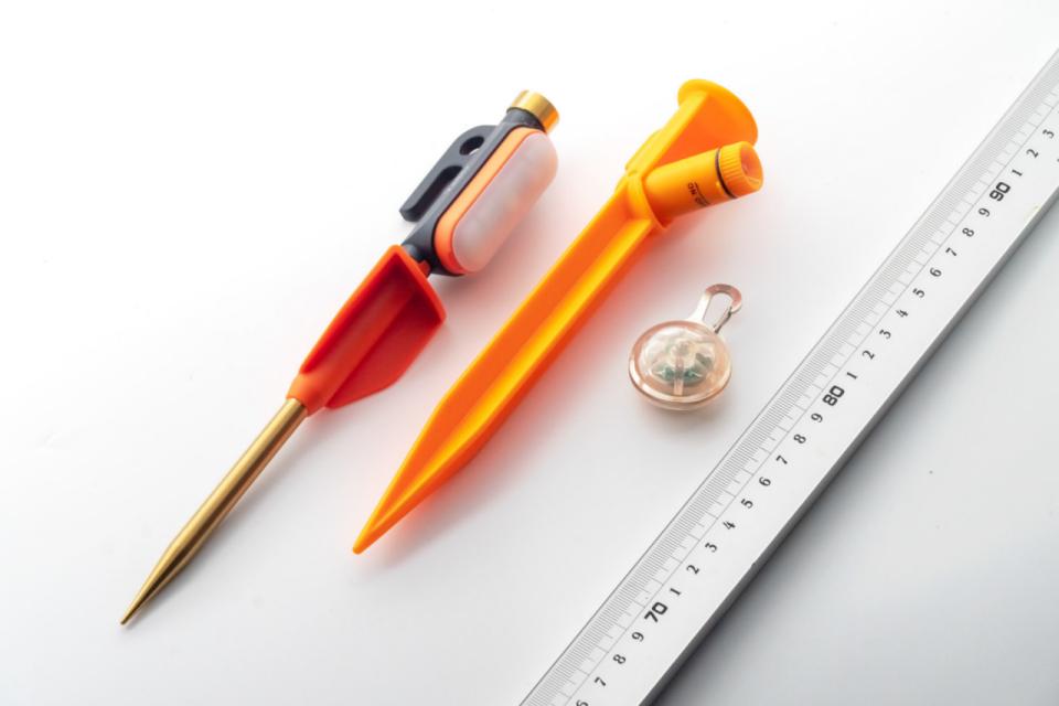 帐篷满天飞的视频,漫天飞舞的帐篷