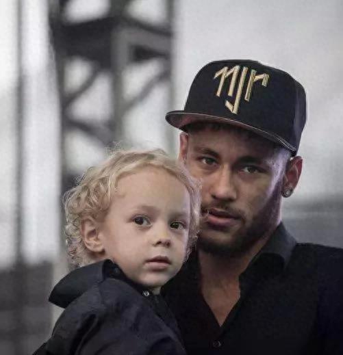 梅西大儿子为啥叫煤气罐,梅西的儿子煤气罐