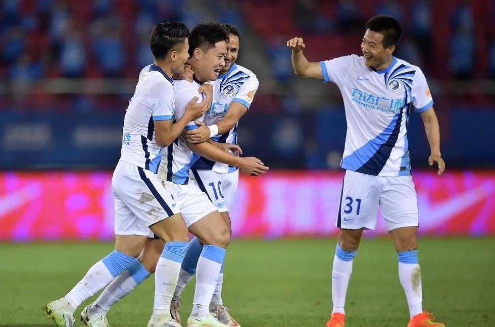 谢晖会不会给中国足球带来希望,压着打谢晖什么战术