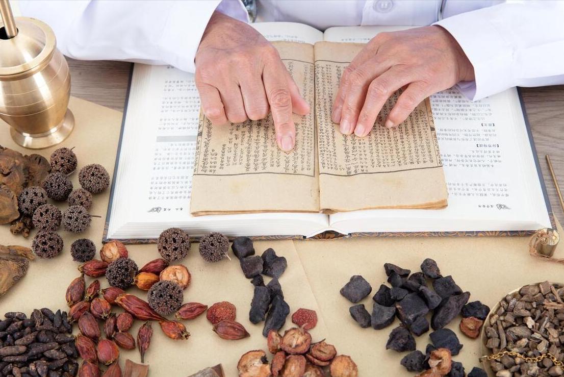 小儿咳嗽变异性哮喘中医辨证论治,小孩咳嗽变异性哮喘中医怎么治