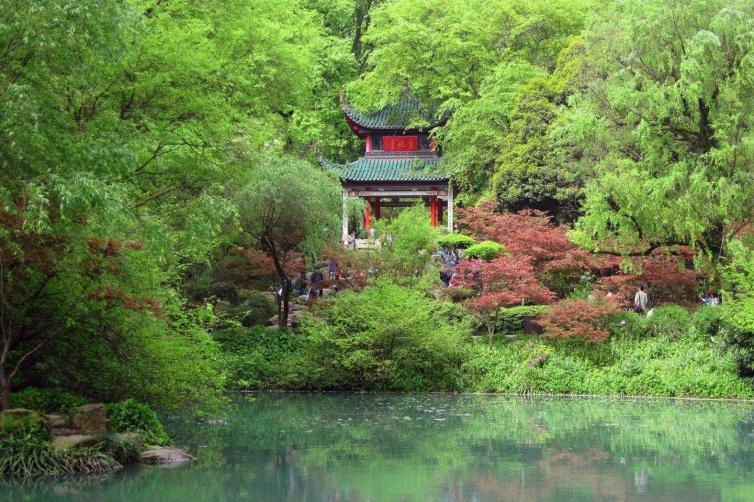 湖南自驾周边二日游最佳地方,4月到5月湖南周边自驾游