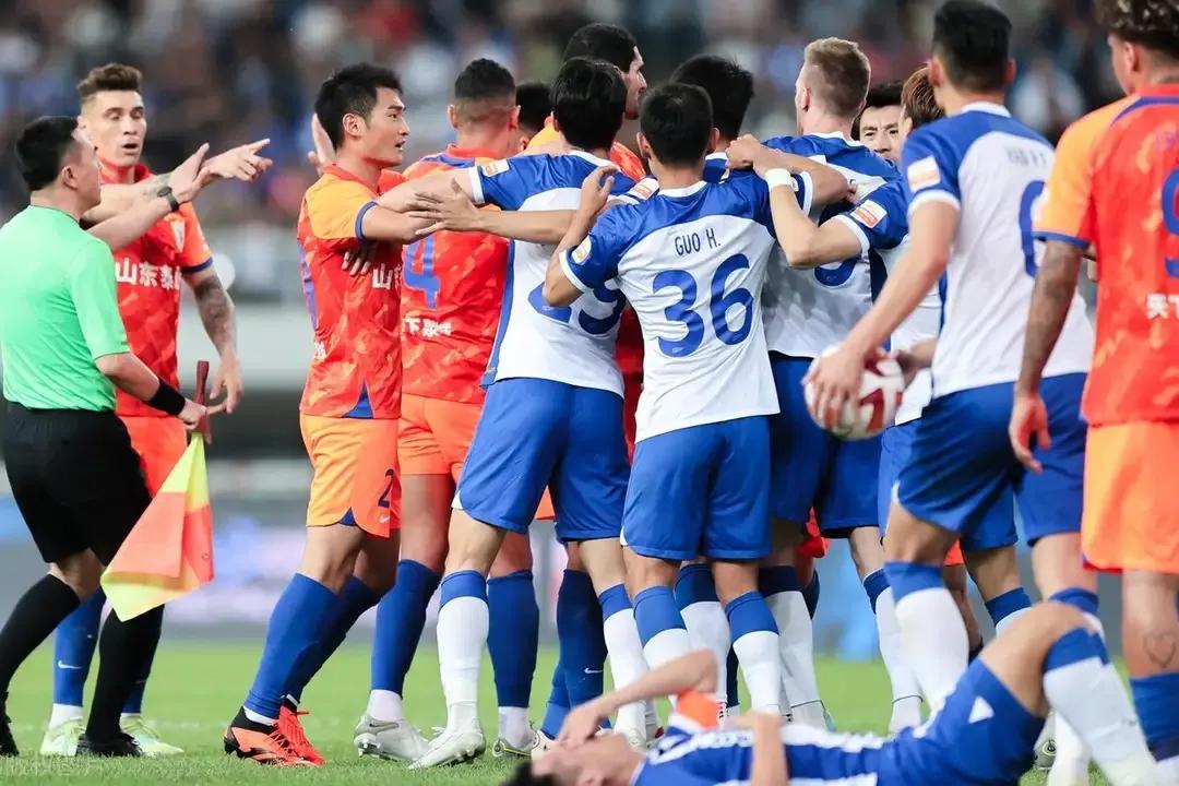 泰山队球迷素质,泰山球队与球迷