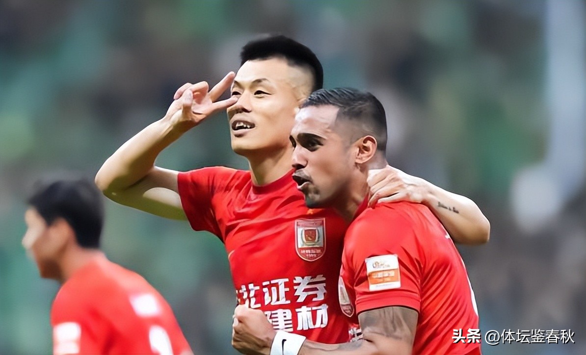 中超第11轮最佳阵容！泰山弃将领衔，国安2将入围，争议门将上榜