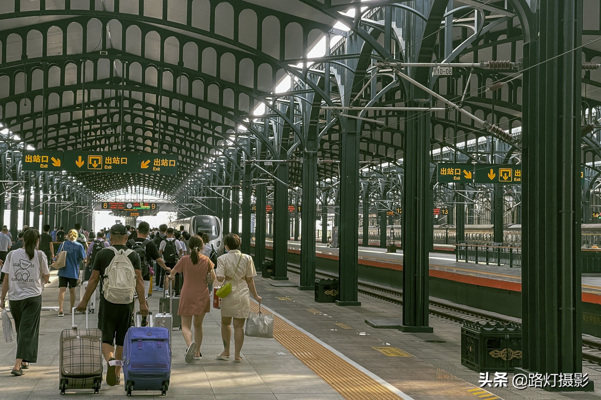 人口跌破1000万,“东方小巴黎”辉煌不再,哈尔滨到底怎么了?