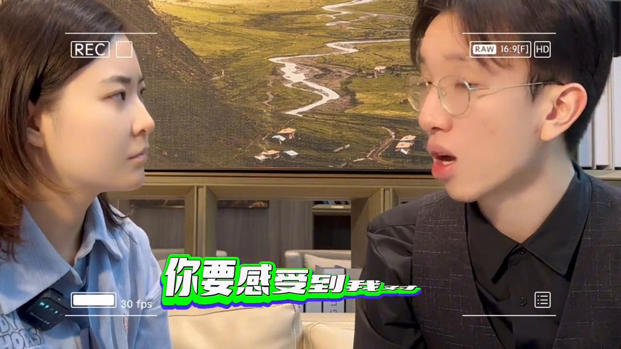 当发现男友跟人暧昧时应该怎么做,男朋友在恋爱中很敏感怎么回事