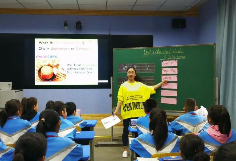 小学学剑桥英语还是新概念英语,小学生学新概念和剑桥哪个好