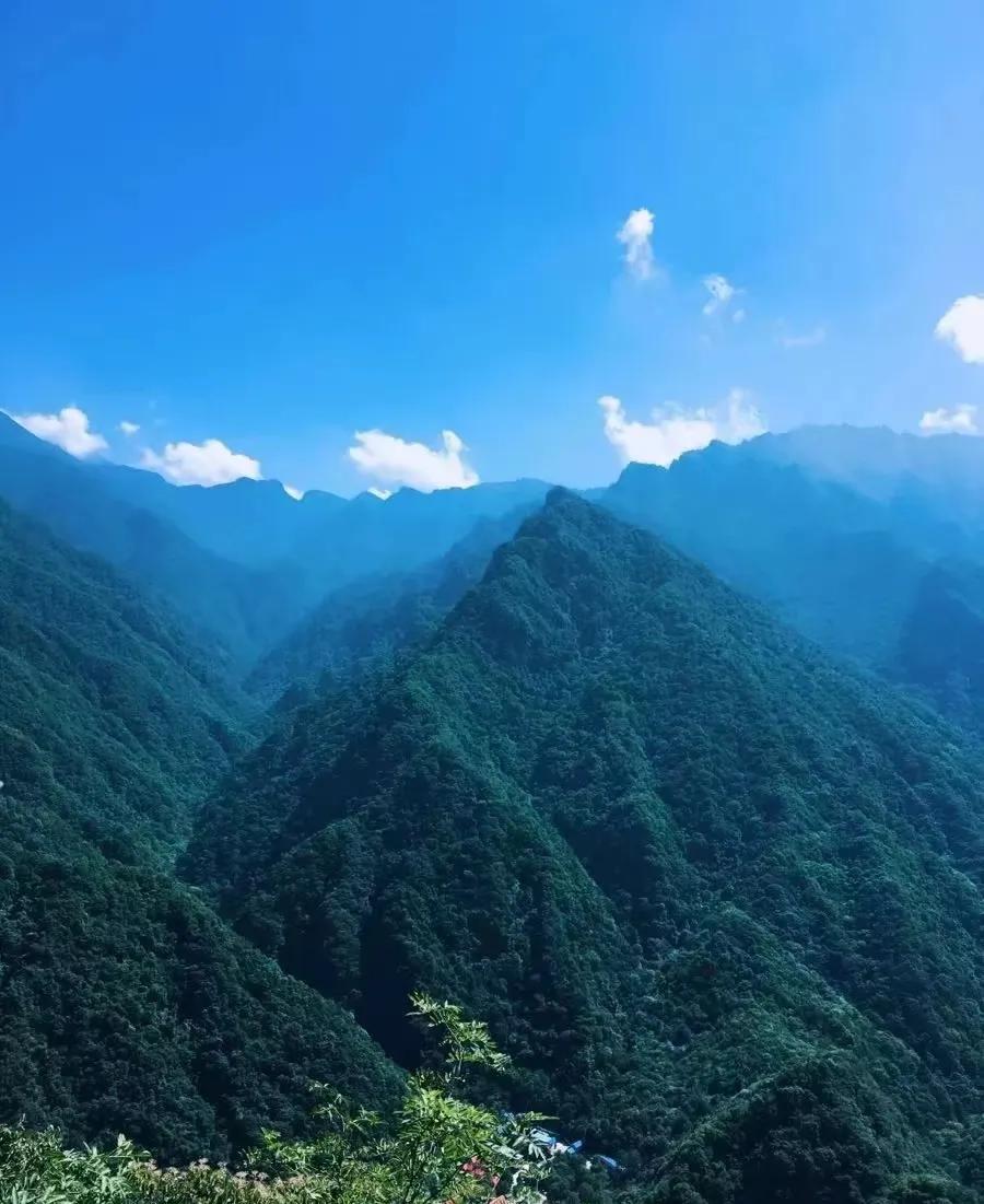 红河谷爬山攻略,红河谷攻略视频