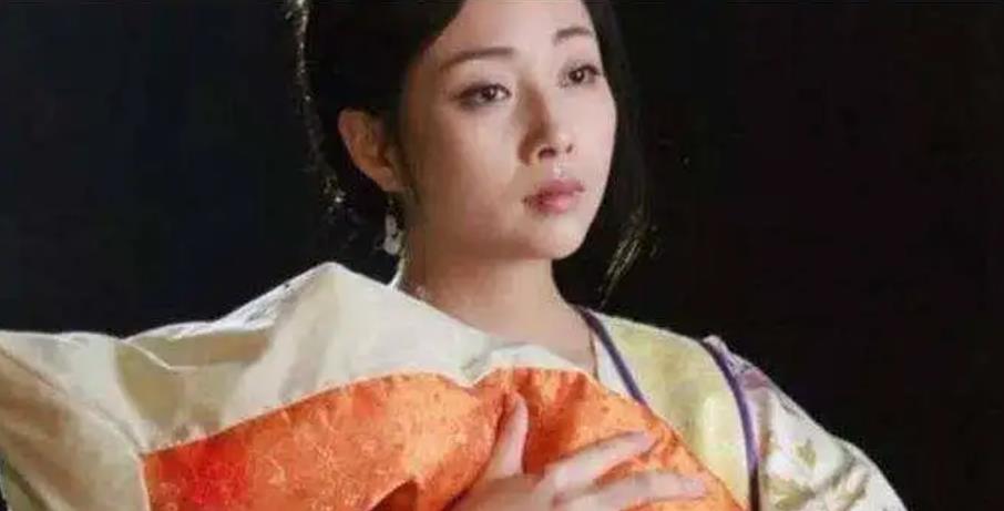 古代妃子为什么不能亲自抚养,古代妃子的孩子为什么不能自己养