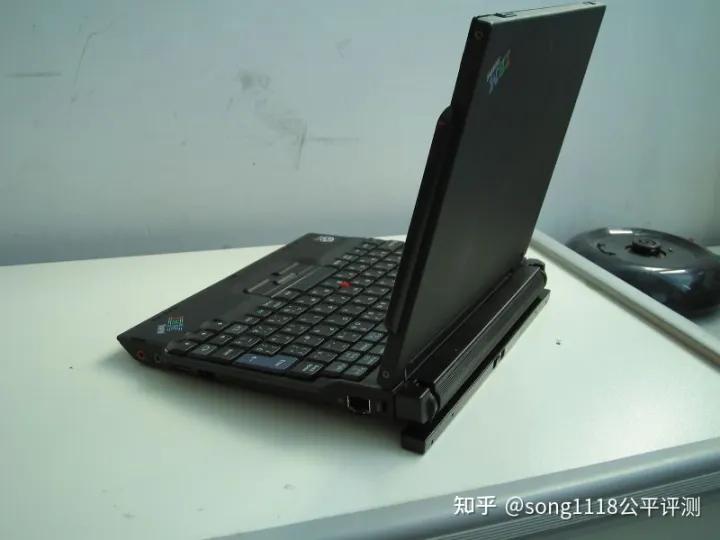 17年前的cpu,17年前的笔记本