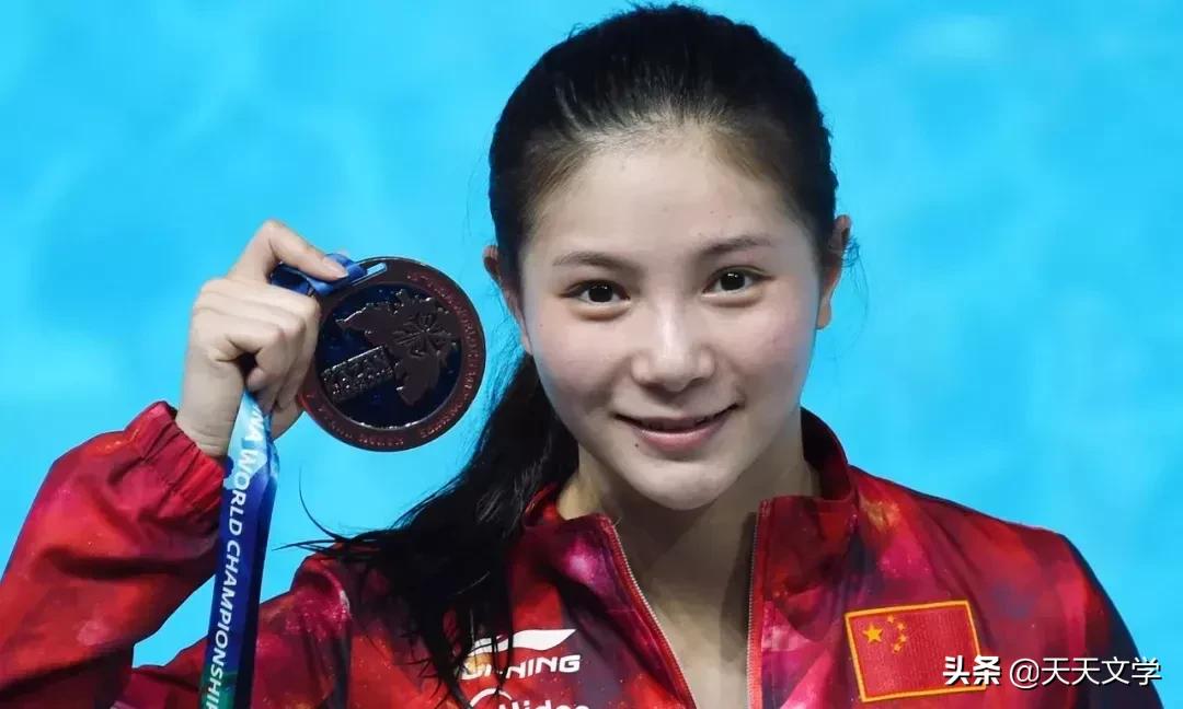 何姿与秦凯对唱,秦凯向何姿求婚全过程