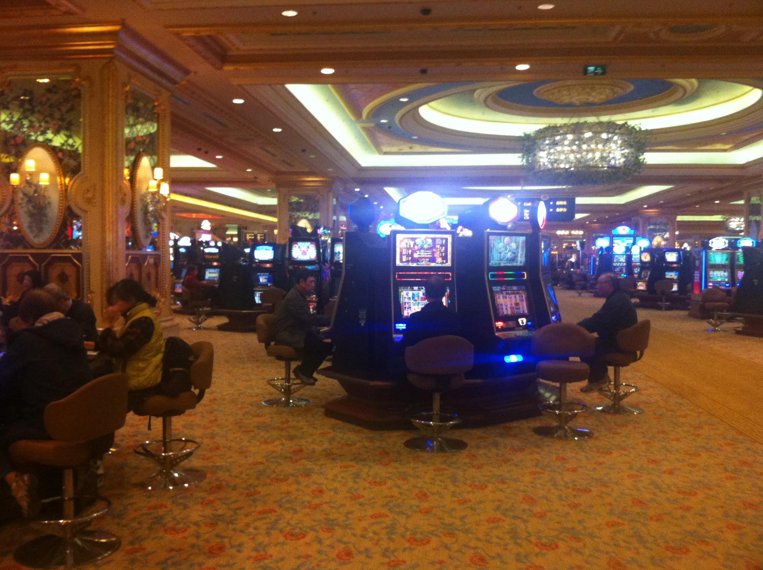 港澳纯扫货铁腿4日游