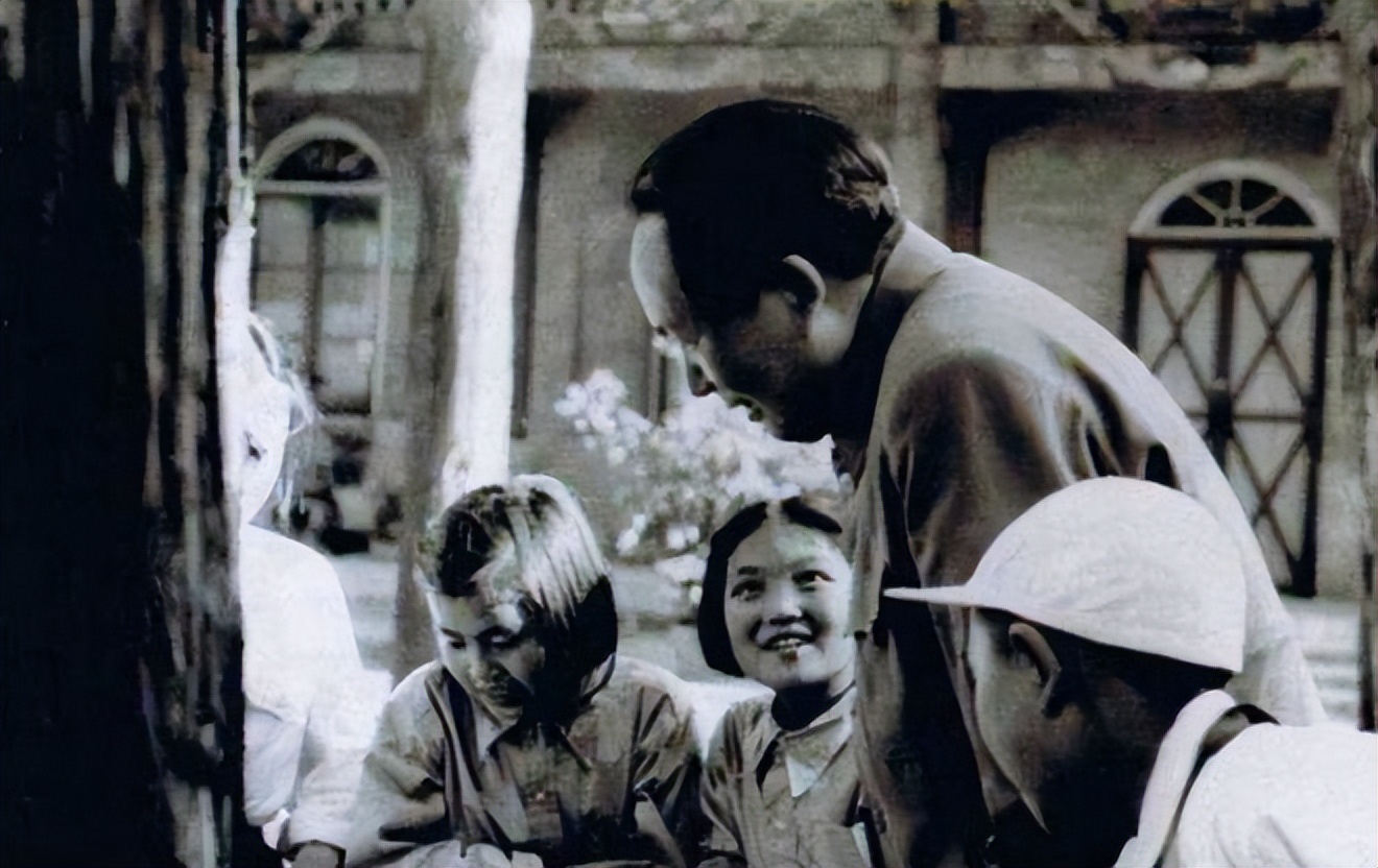 毛主席遗体四十多年不腐，防腐花费引发质疑，工作人员揭开内幕！