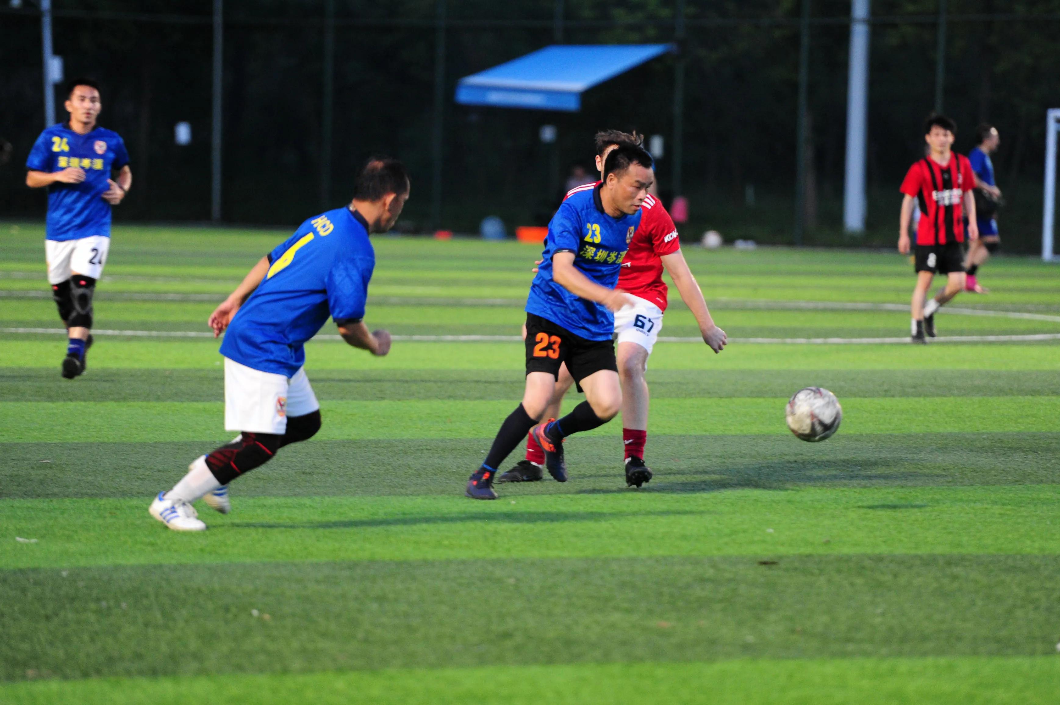 狮子山激战欧洲联队,促进国际友谊交流