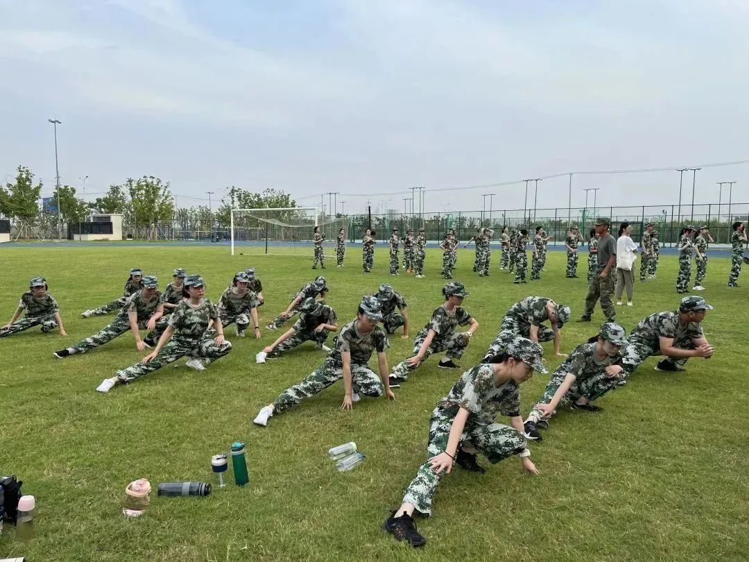 高标准军训,威武霸气的军训