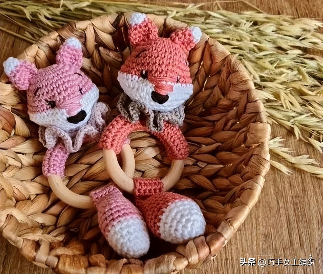 钩出超可爱迷你小玩偶,钩出超可爱的迷你小玩偶